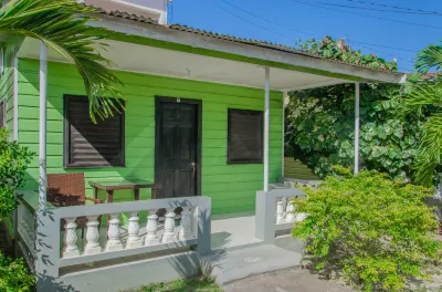 Roots Cafe Rooms Hotels in 