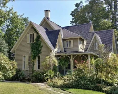 The Gables of Rhinebeck Hotels in Rhinebeck