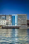 Pasaport Pier Hotel Các khách sạn gần Ozel Tevfik Fikret Lisesi