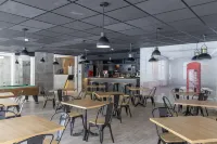 أبارتهوتل ي يل ليفانتي لوكس Hotels near Benidorm