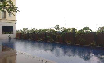 Modern Style Studio Tamansari Mahogany Apartment with City View