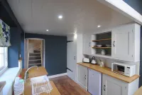 Courtyard Cottages Lymington, 2 Adults Only Hotels in Lymington