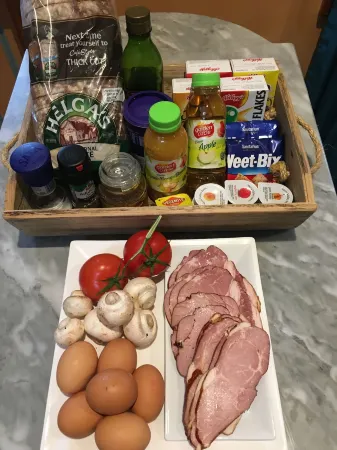 Charnwood Cottages in Warburton