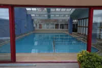 Hotel Eken Prestige - ที่มีสระว่ายน้ำ