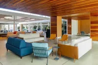 Atrium Studios by Xtay em Palhoça Hotels in São Pedro de Alcântara