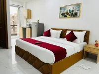The Lodgers Luxury 1 BHK Serviced Apartment in Gurugram Near Millennium City Centre Metro