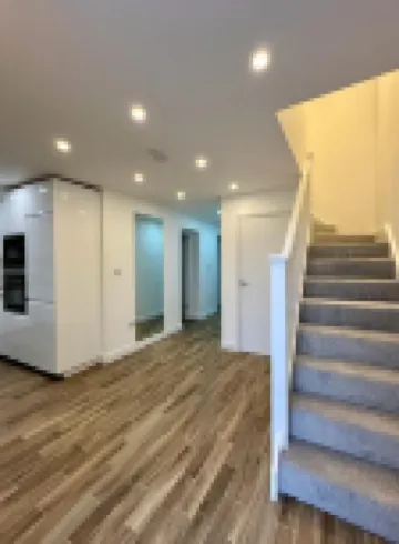 House in Croydon Welcomes You to Comfort and Style