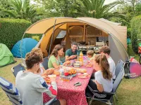 Camping RCN Port l'Epine Hotels in Trelevern