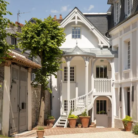 Hôtel Saint-Delis - la Maison du Peintre - Relais & Châteaux