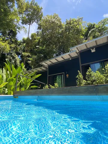 รูปภาพของบีชบ็อกซ์แอทเกาะช้าง