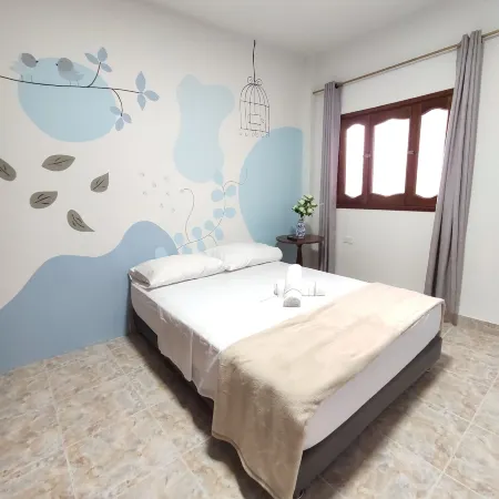 Hostal Colors