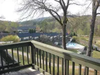 Kingwood Resort & Golf Club - con vistas a la montaña