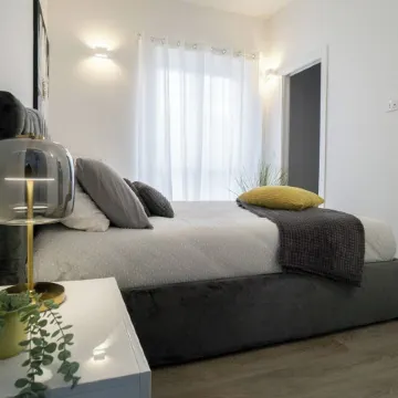 Charming and Modern Three-Bedroom Apartment in the Heart of the City of Asti