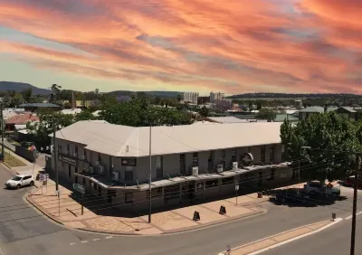 The Court House Hotel Hotels in Gunnedah