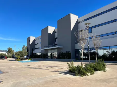 Golden Tulip Porto Vecchio Отели в г. Сент-Люси де Порто-Векшио