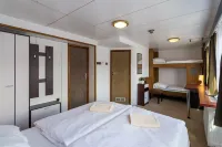 Botel Vodnik - Laiva