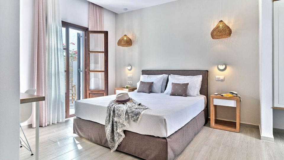 Aella Residence