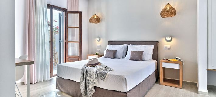 Aella Residence Hotels in Naoussa