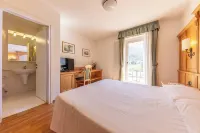 Hotel Plank Hotels in Siror