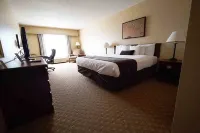 Town & Country Inn and Suites