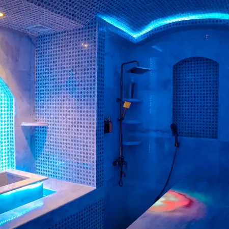 Cristal Hotel Abu Dhabi