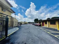 Royal Palms Motel & RV Park Hotels in Orleans Parish