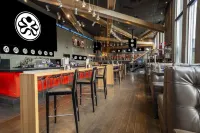 桑德曼簽名坎盧普斯酒店 - 酒吧