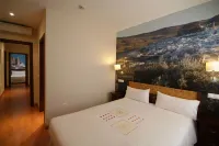 Apartamentos Ardales Hôtels à : Guadalteba