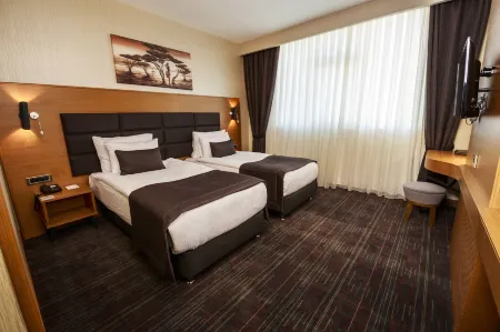 New Garden Hotel Отели в г. Диярбакыр