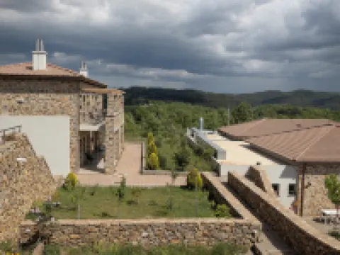 フォレスタ イン メディアス モレス トリポリスのホテル