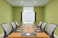 Home2 Suites by Hilton Canton Hotels in Plain Township