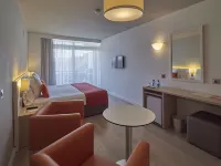 BQ Augusta Hotel Hotels near بارك ديل مار