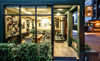 Klyde Boutique - Chatuchak