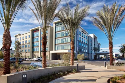 Hampton Inn Long Beach Airport