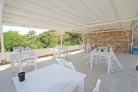 Bozcaada Denizyildizi Otel