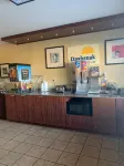 Days Inn by Wyndham Rockford I-90 Casino District - Desayuno