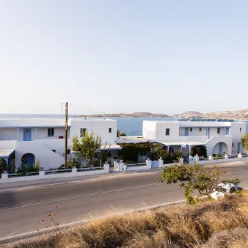 Stratos Apartments & Studios