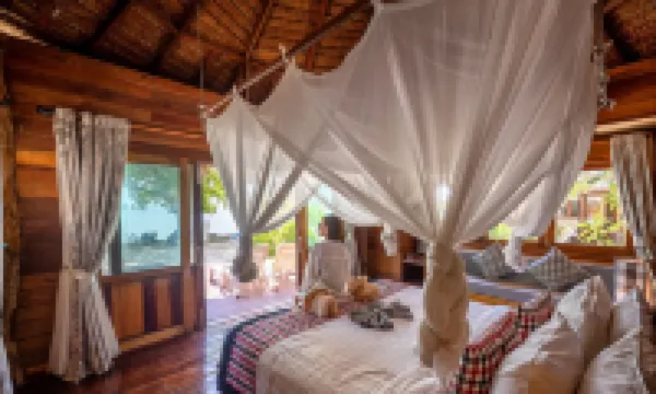 Thapwarin Resort - Green Hotel Hotels in Koh Ngai