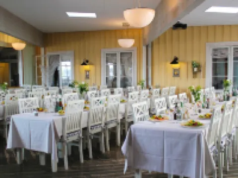 スカルガーズホテレット ニュネスハムンのホテル