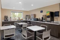 Microtel Inn & Suites by Wyndham Columbia/Fort Jackson N Hotels in Dentsville