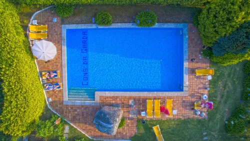Hotel & Apartamentos Cons da Garda - شاطئ