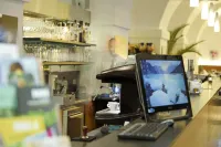 Hotel Altes Kloster - Bares