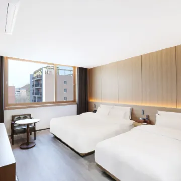 Brown-Dot Hotel Paju Heyri Hotels near Jangneung