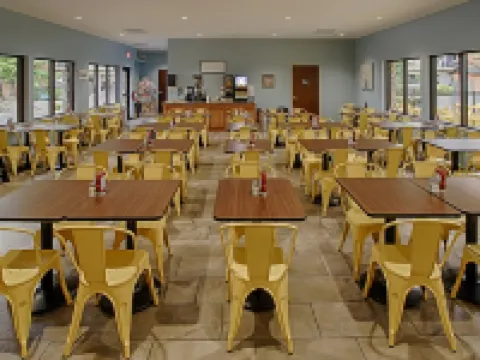 ครีกสโตนอินน์ โรงแรมในพีเจียนฟอร์จ