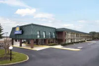 Days Inn by Wyndham Seneca / Clemson Area Hotels in Oconee County
