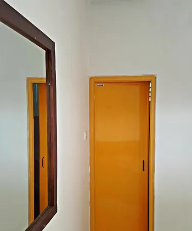 City Center Lodge Отели в г. Анурадхапура