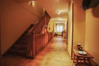 티론티야나 Campo de Penafiel 호텔