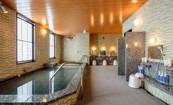 Takaoka Manten Hotel Ekimae