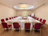 Taksim Metropark Hotel - parking
