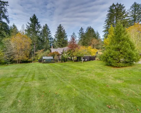 アマンテ ラグジュアリー B&B サーニッチのホテル